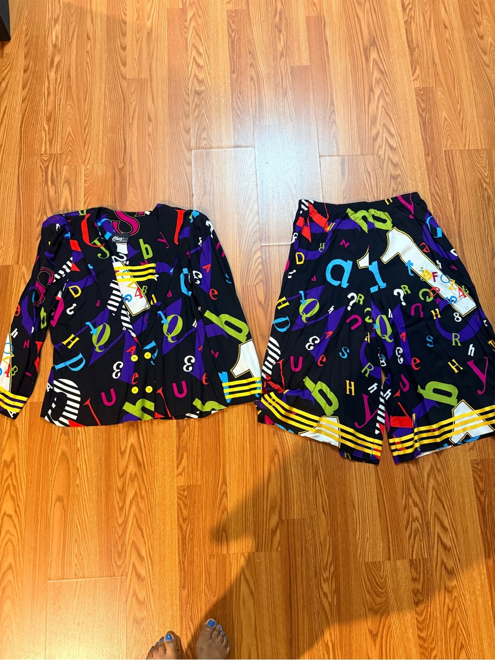 Women’s Multicolor 2piece outfit